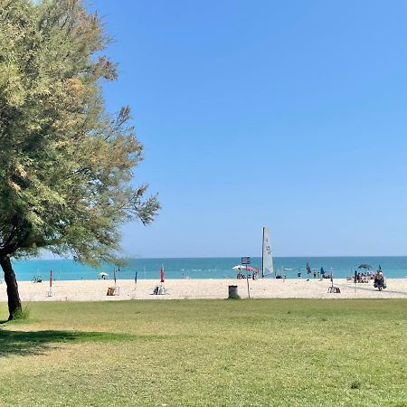 Punto Di Osservazione Lido di Fermo Luaran gambar