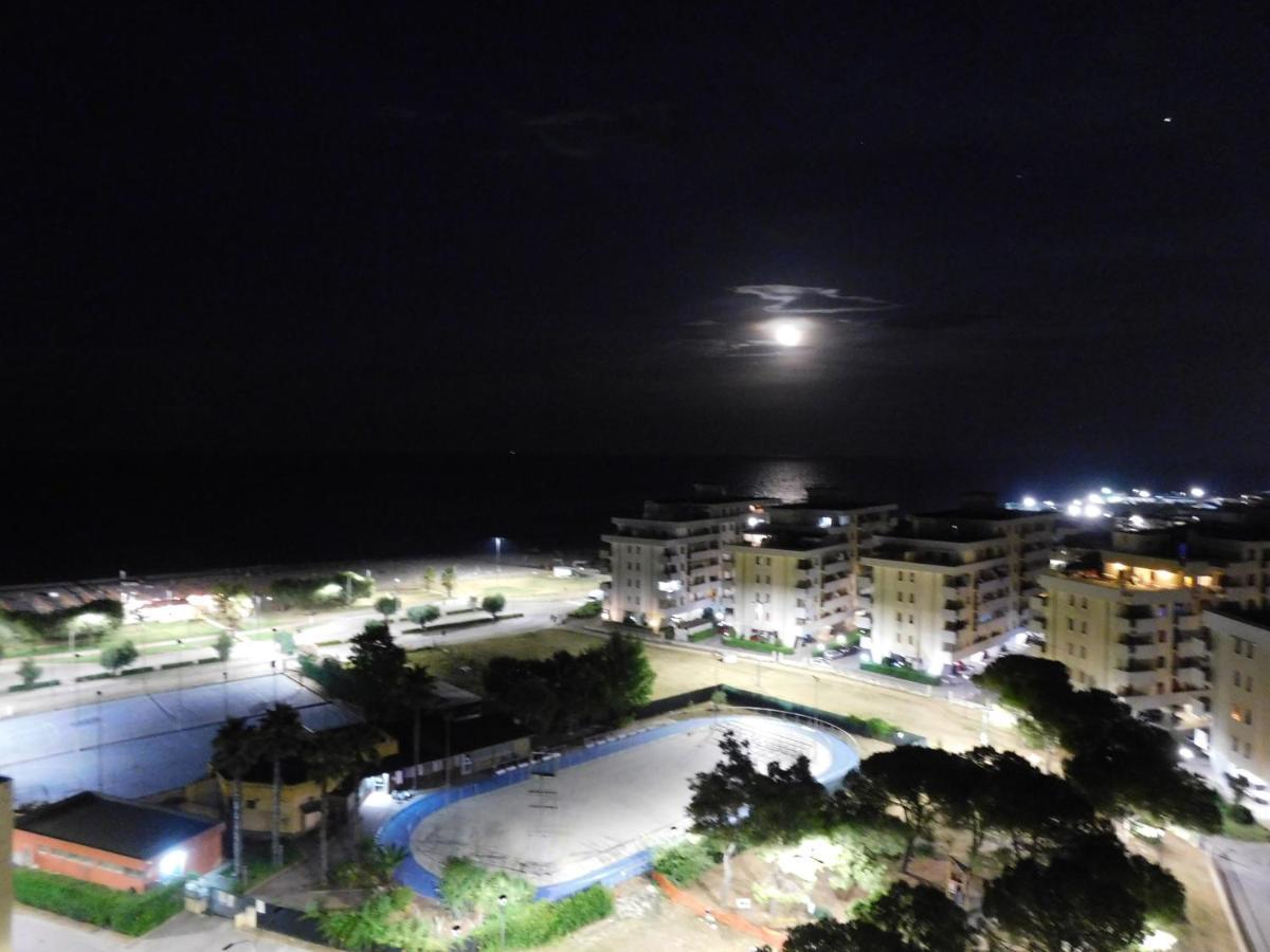 Punto Di Osservazione Lido di Fermo Luaran gambar