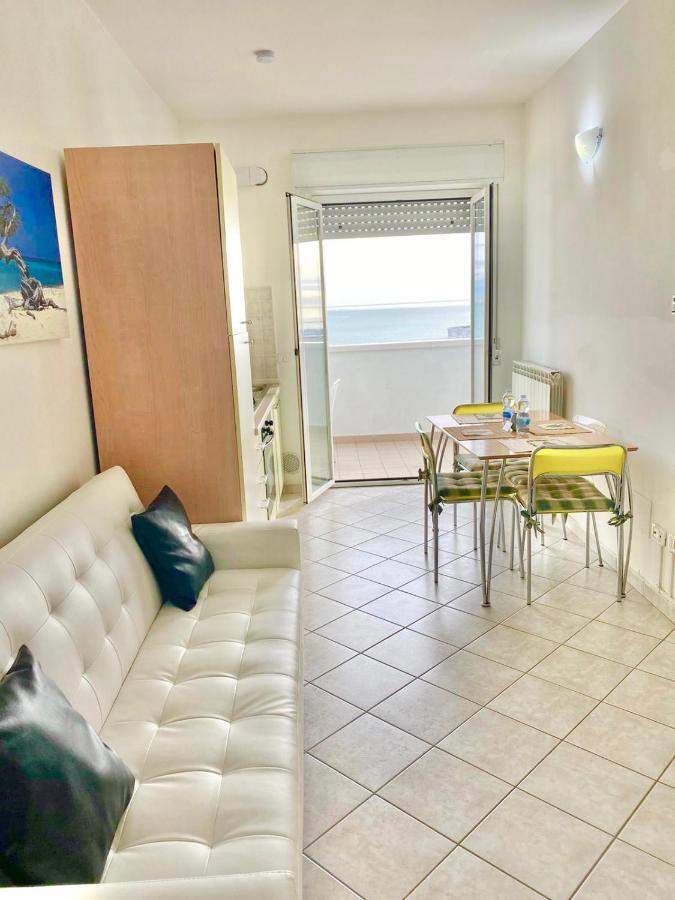 Punto Di Osservazione Lido di Fermo Luaran gambar